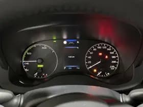 Toyota Yaris thumbnail 14