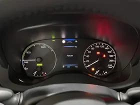 Toyota Yaris thumbnail 32