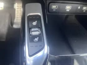 Kia Sorento thumbnail 48