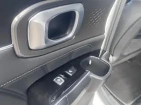 Kia Sorento thumbnail 61