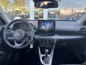 Toyota Yaris thumbnail 13
