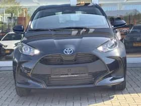 Toyota Yaris thumbnail 3