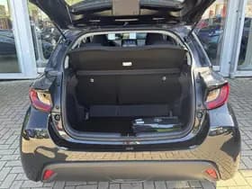 Toyota Yaris thumbnail 43