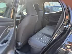 Toyota Yaris thumbnail 44
