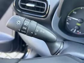 Toyota Yaris thumbnail 51