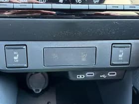 Toyota Yaris thumbnail 26