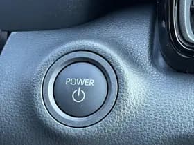Toyota Yaris thumbnail 30