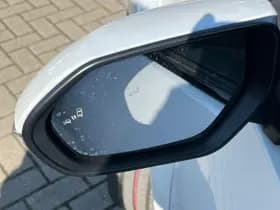 Toyota Yaris thumbnail 5