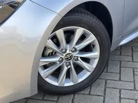 Toyota Corolla thumbnail 37