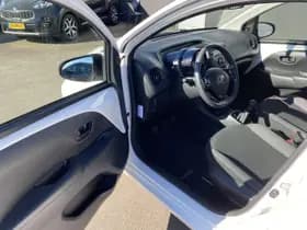 Toyota Aygo thumbnail 19
