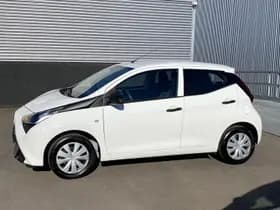 Toyota Aygo thumbnail 4