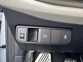 Kia EV4 thumbnail 65