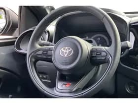 Toyota Aygo thumbnail 11