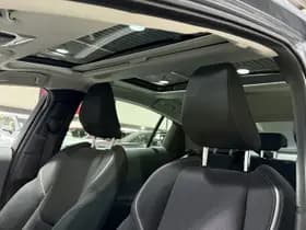 Toyota Prius thumbnail 33