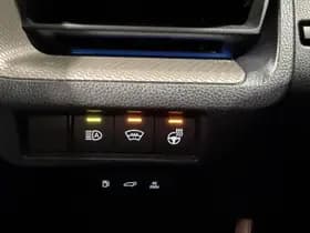 Toyota Prius thumbnail 34