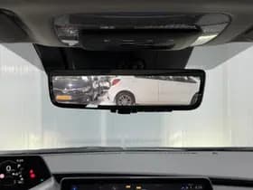 Toyota Prius thumbnail 39