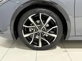 Toyota Prius thumbnail 41