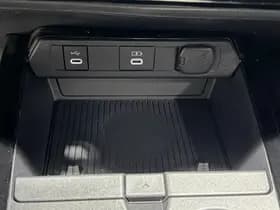 Toyota Prius thumbnail 46