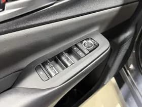 Toyota Prius thumbnail 86