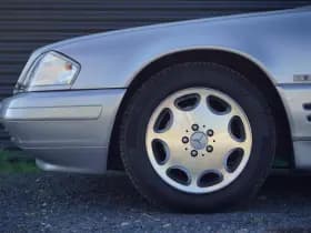 Mercedes-Benz SL-Klasse Cabrio 280 / NL Auto / Volledige Historie thumbnail 21