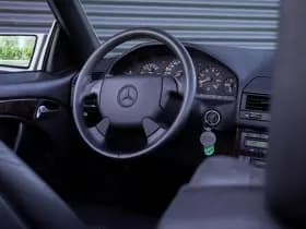 Mercedes-Benz SL-Klasse Cabrio 280 / NL Auto / Volledige Historie thumbnail 26