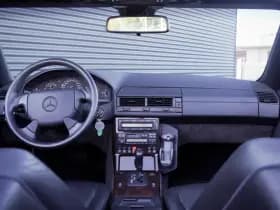 Mercedes-Benz SL-Klasse Cabrio 280 / NL Auto / Volledige Historie thumbnail 27