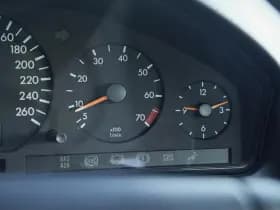 Mercedes-Benz SL-Klasse Cabrio 280 / NL Auto / Volledige Historie thumbnail 40