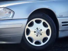 Mercedes-Benz SL-Klasse Cabrio 280 / NL Auto / Volledige Historie thumbnail 48