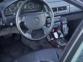 Mercedes-Benz SL-Klasse Cabrio 280 / NL Auto / Volledige Historie thumbnail 9