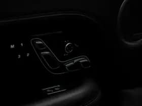 Land Rover Range Rover P400e / Pano / Stoelklima thumbnail 11