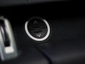 Land Rover Range Rover P400e / Pano / Stoelklima thumbnail 61