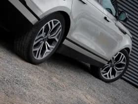 Land Rover Range Rover Velar 2.0 I4 Turbo AWD R-Dynamic HSE thumbnail 13