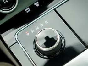 Land Rover Range Rover Velar 2.0 I4 Turbo AWD R-Dynamic HSE thumbnail 16