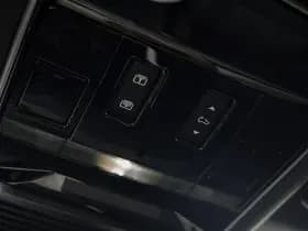 Land Rover Range Rover Sport 3.0 P460e SE PHEV thumbnail 28