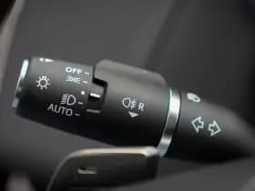 Land Rover Range Rover Sport 3.0 P460e SE PHEV thumbnail 35