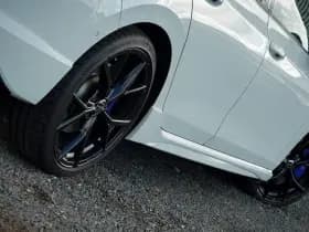 Volkswagen Golf 2.0 TSI R 4Motion thumbnail 26