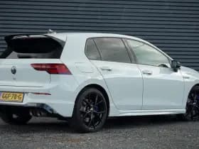 Volkswagen Golf 2.0 TSI R 4Motion thumbnail 4