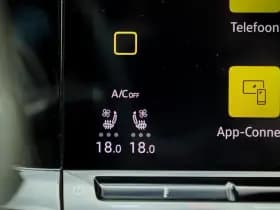 Volkswagen Golf 2.0 TSI R 4Motion thumbnail 37