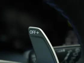 Volkswagen Golf 2.0 TSI R 4Motion thumbnail 41