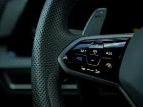 Volkswagen Golf 2.0 TSI R 4Motion thumbnail 49