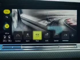 Volkswagen Golf 2.0 TSI R 4Motion thumbnail 54