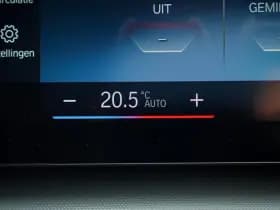 BMW 2 Serie Active Tourer 220i thumbnail 31