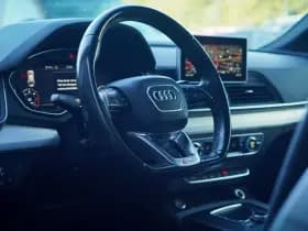 Audi Q5 2.0 TDI quattro Sport S Line thumbnail 6