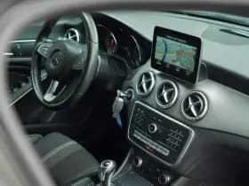 Mercedes-Benz CLA-Klasse Shooting Brake 180 Lease Edition thumbnail 31