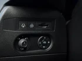 DS DS 3 Crossback 1.2 PureTech Grand Chic thumbnail 36