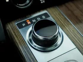 Land Rover Range Rover P400e Vogue thumbnail 16