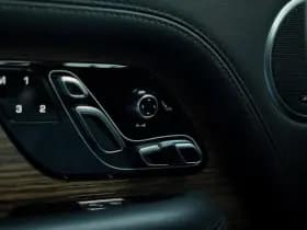 Land Rover Range Rover P400e Vogue thumbnail 33