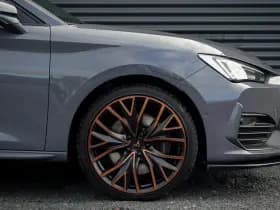 CUPRA Leon Sportstourer 1.4 e-Hybrid VZ Copper Edition thumbnail 11