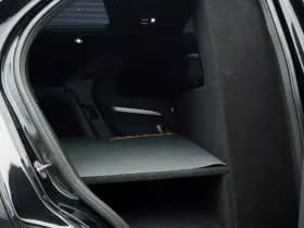 Land Rover Discovery 3.0 D250 R-Dynamic SE thumbnail 8