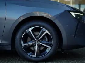 Opel Astra Sports Tourer 1.2 Turbo thumbnail 11